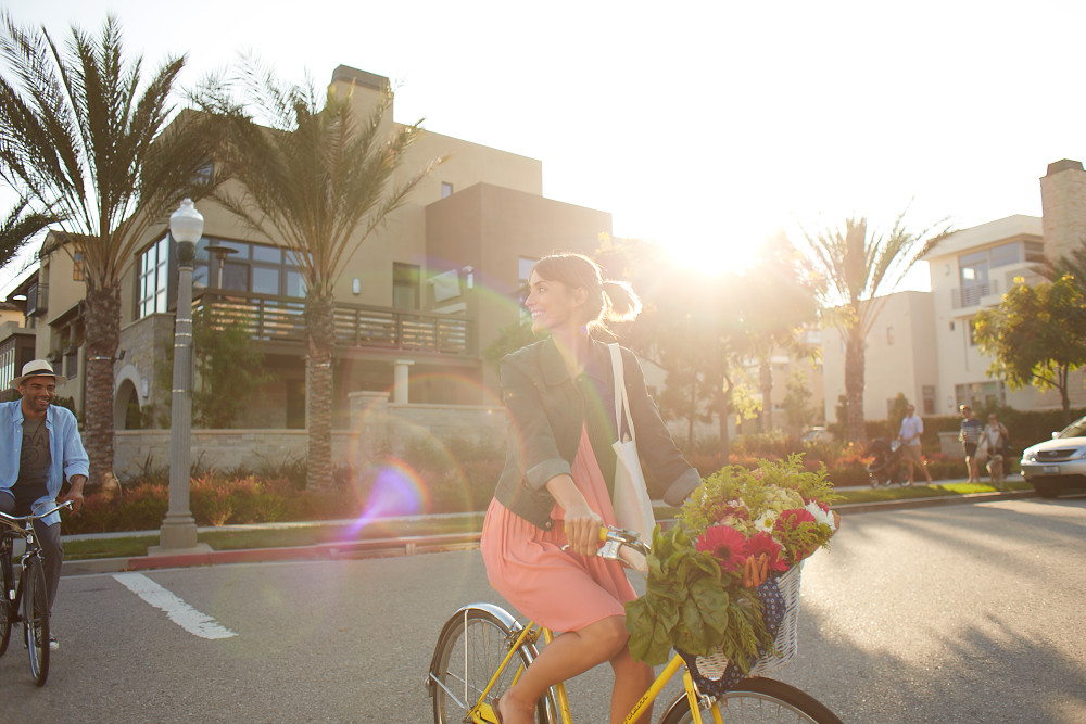 Biking and walking in Playa Vista